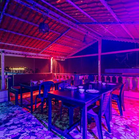 Baga Fantacia Beach Inn Calangute Bagian luar foto