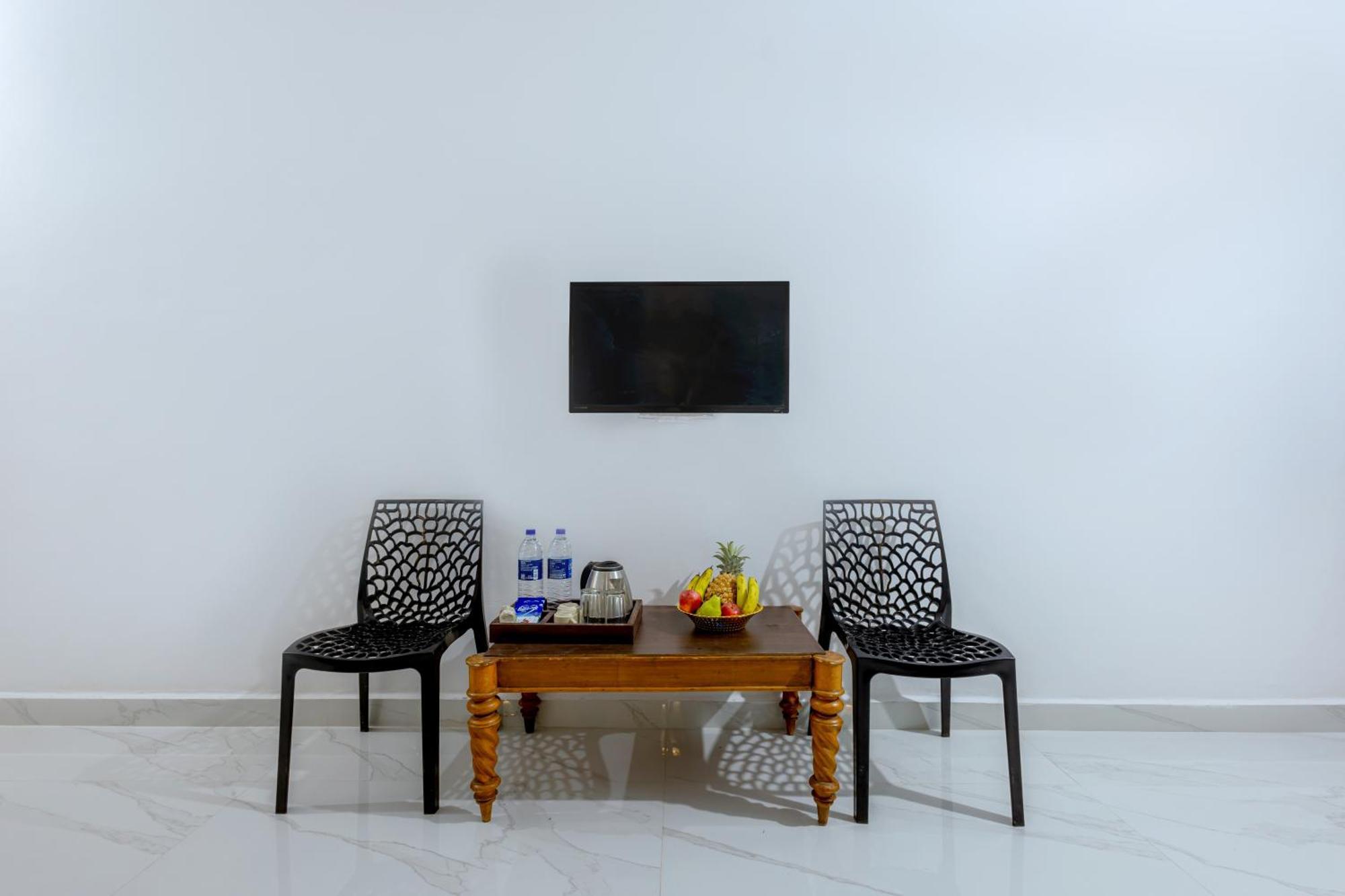 Baga Fantacia Beach Inn Calangute Ruang foto